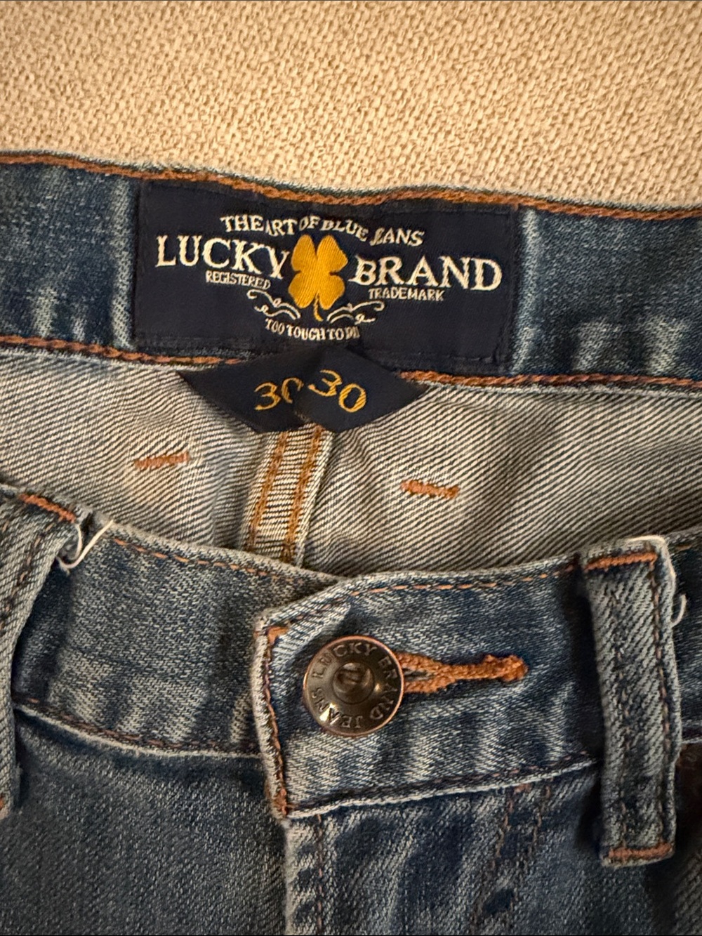 Lucky Brand Women's Light Blue Straight Leg Jeans size 30